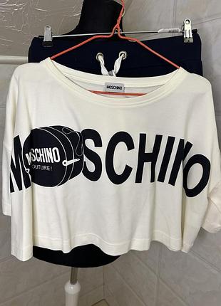 Костюм moschino