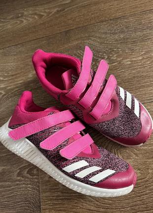 Кросівки adidas 20,5 см