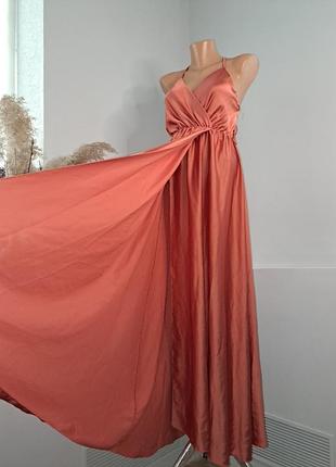 Красива сукня сарафан