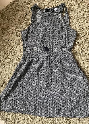 Плаття з вирізами легке h&m