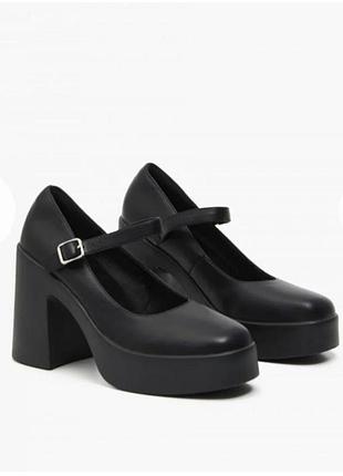 Туфлі cropp