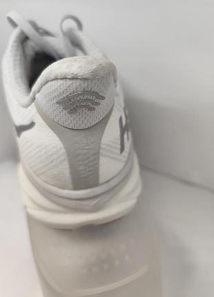 Кросівки бігові hoka one one clifton9 (1127896ncwt) оригінал, нові5 фото