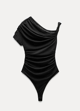 Асимметричный боди в сеточку zara