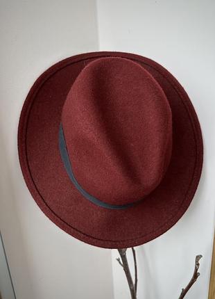 Бордовий капелюх федора з вовни m&co (one size)