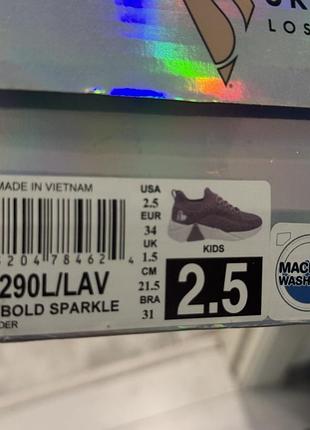 Кросівки дитячі 2