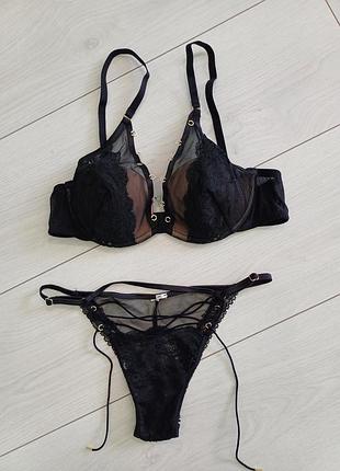 Intimissimi-75в-s-m-спокусливий комплект білизни
