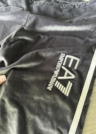 Легінсі жіночі приємні та зручні недоліків немає