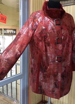 Замшева ексклюзивна куртка,шовкографіка,комір норка