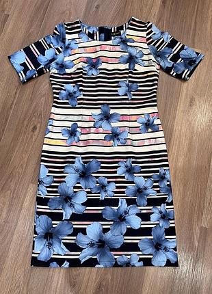 Нежное платье