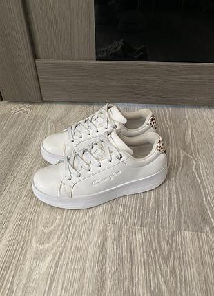 Кеди champion білі
