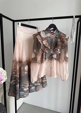 Костюм люкс класу