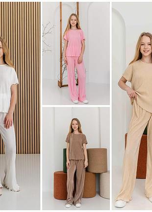 Красивый костюм для девочки: блуза и штаны