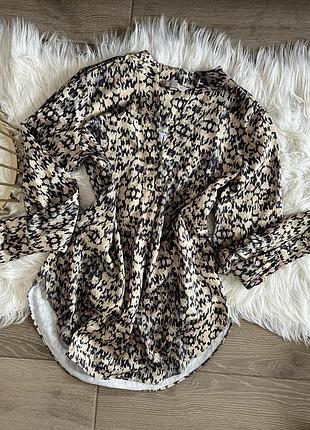Гарна сорочка🥥 🏷️h&m розмір—с стан—в ідеалі🔍