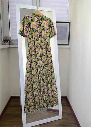 Платье в цветы