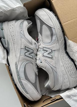Кросівки чоловічі new balance ml2002ro