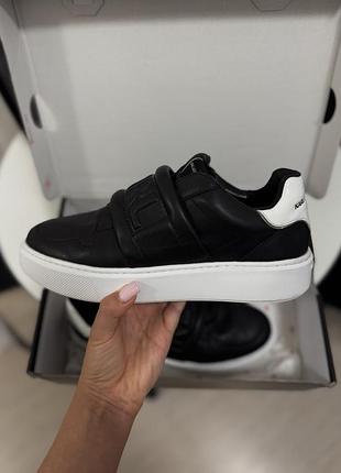 Кеды женские. karl lagerfeld, 41 размер