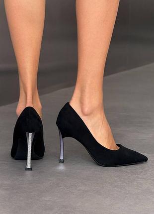 Туфлі замшеві