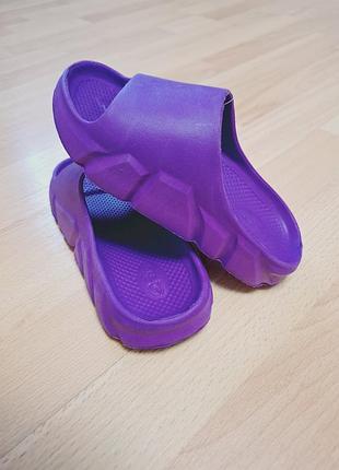 Шлепанцы для девочки