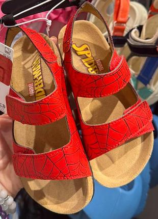 Босоніжки сандалі 27 р на хлопчика нм