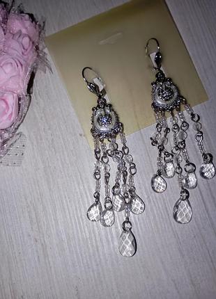 Серьги серебристые с капканами