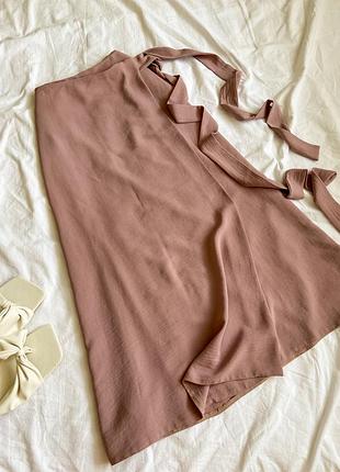 Бежева спідниця міді на запах на затин6 фото