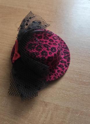 Мини шляпка шпилька