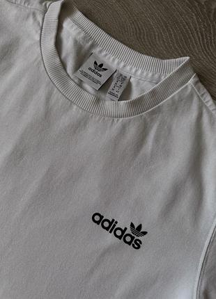Світшот від adidas з логотипом на спині3 фото