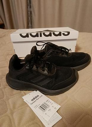 Кросівки adidas