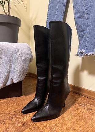 Жіночі чоботи zara