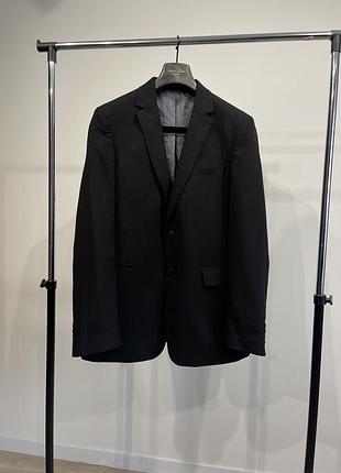 Чоловічий базовий чорний піджак burton класичний