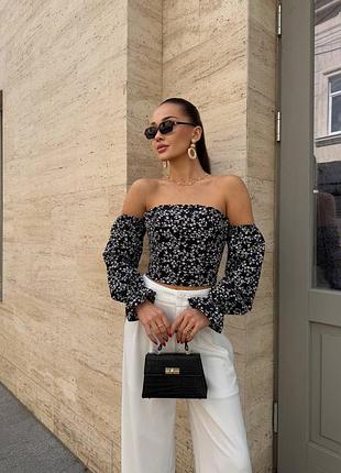 Корсетный топ на шнуровке с длинными рукавами