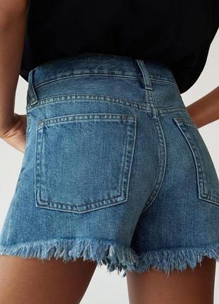 Шорти джинсові з бахромою джинсові шорти на болтах джинсовые шорты