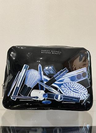 Косметичка лакована harvey nichols