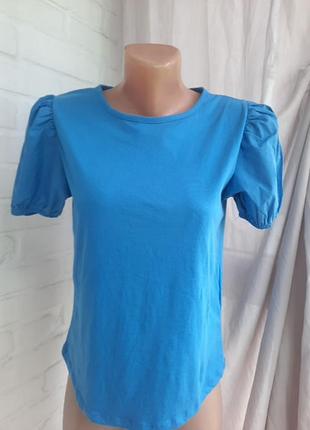 Чудова  футболка