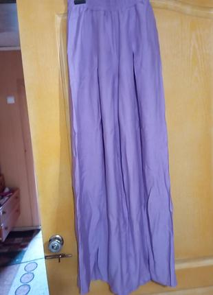 Летние женские брюки 42 размера сиреневого цвета