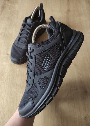 Фірмові чоловічі кросівки skechers, модель 2021 року, р.43.