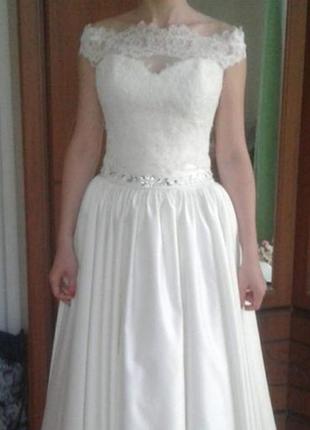 Весільна сукня,плаття айворі
