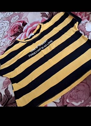 Укорочена футболка s