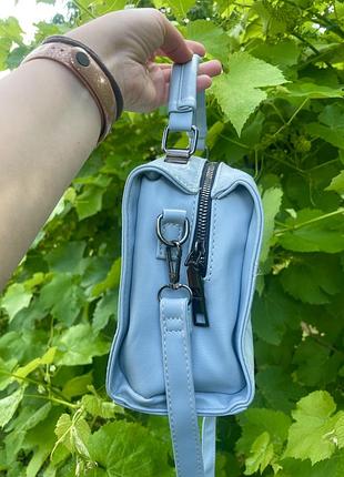 Вместительная сумка через плече 4