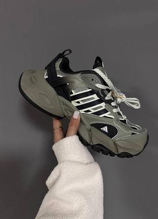 Кроссовки adidas xlg runner 
grey / black