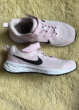 Кросівки легкі, літні nike оригінал
