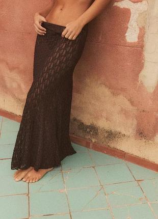 Довга мереживна коричнева спідниця zara