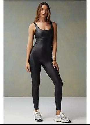 Комбинезон спортивный для йоги ромпер fabletics