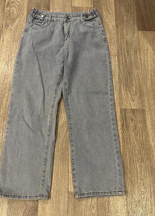 Трендовые широкие джинсы голубые размер м/l