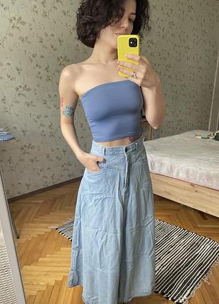 Джинсова спідниця міді широка