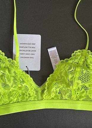 Бюстгальтер без кісточок