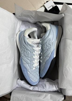 Блакитні шкіряні кросівки шанел преміум люкс