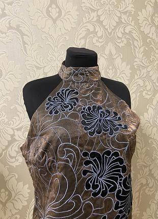 Топ жіночий з вишивкою