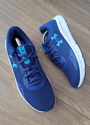 Оригінальні кросівки under armour