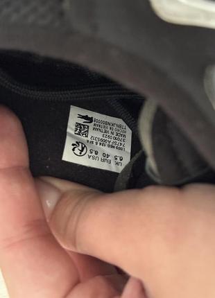 Кросівки жіночі lacoste (оригінал) , 40 розмір ) взувала один раз , виявилося завеликі